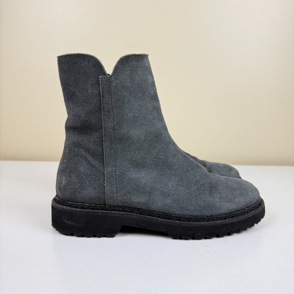 Euc Aquatalia Madelyn Waterproof Gray Suede Ankle Boots — image 3 of 8